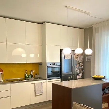 Incantevole Con Posto Auto Riservato-clic House *