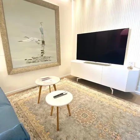 Apartmán Incantevole Con Posto Auto Riservato-clic House *
